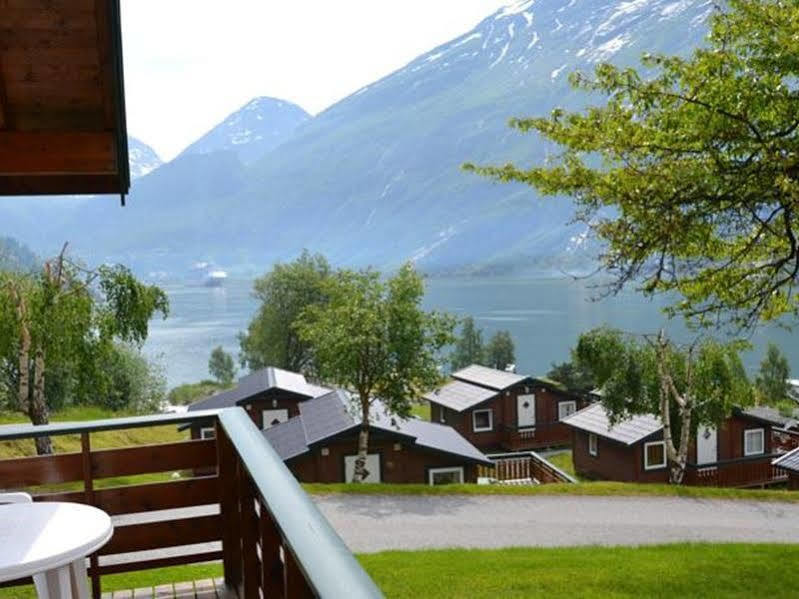 Grande Hytteutleige Og Camping Гейрангер Экстерьер фото