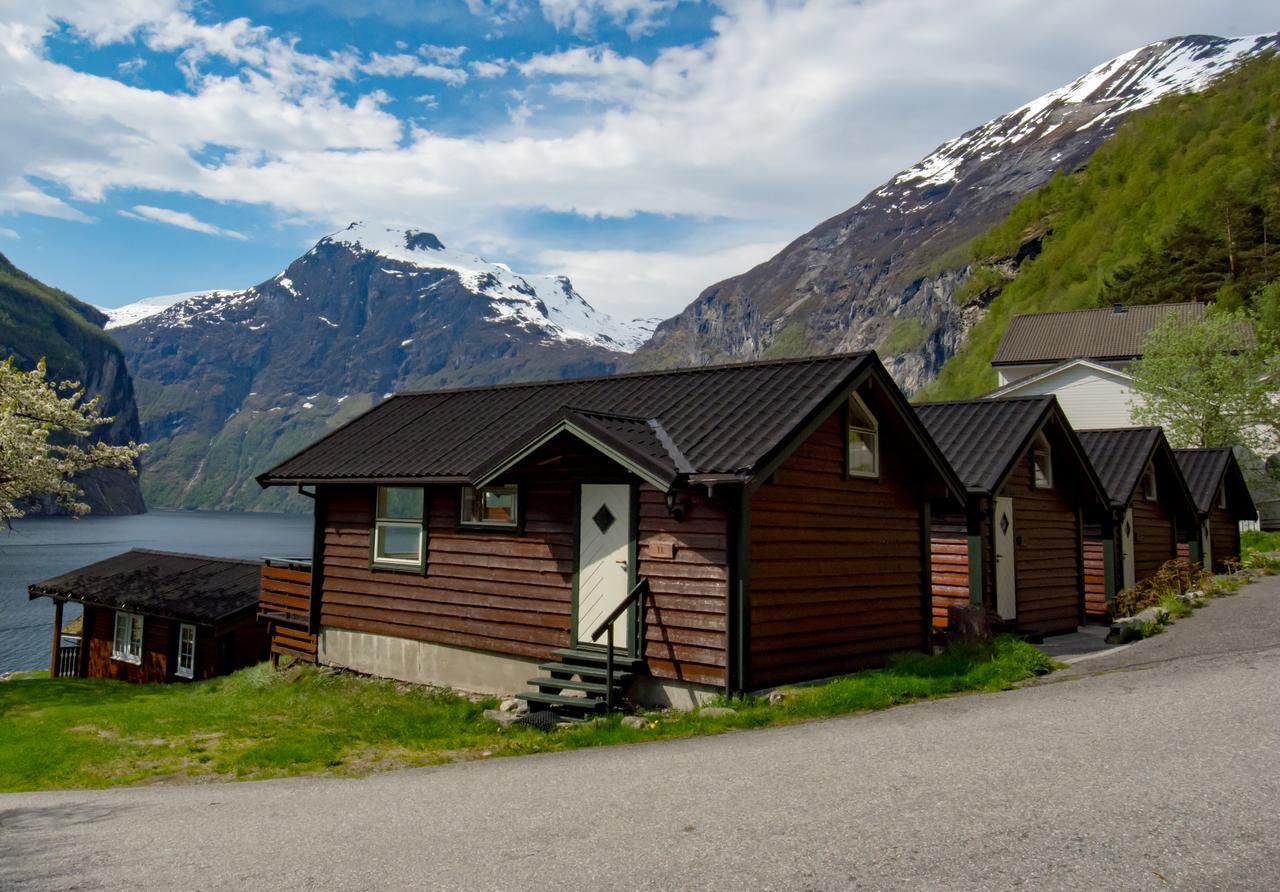 Grande Hytteutleige Og Camping Гейрангер Экстерьер фото